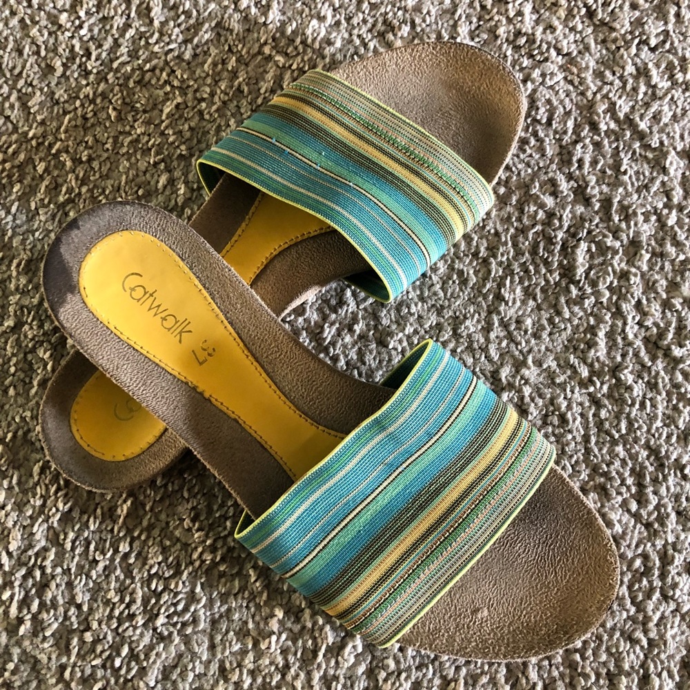 Women’s Catwalk Flat Casual Slippers -Size 7
